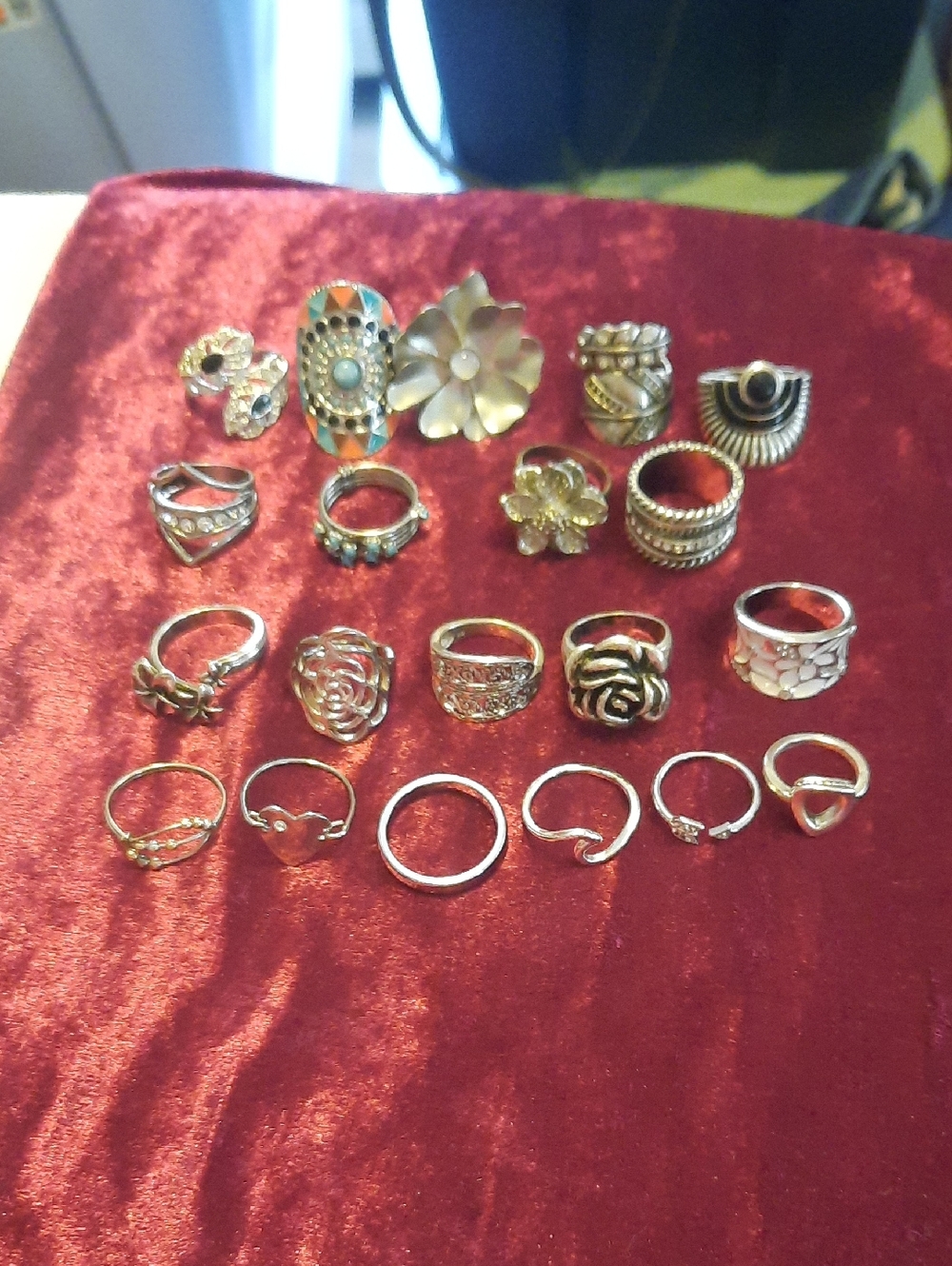 Silver-Tone Floral & Stackable Women's Ring Set - Mixed Styles